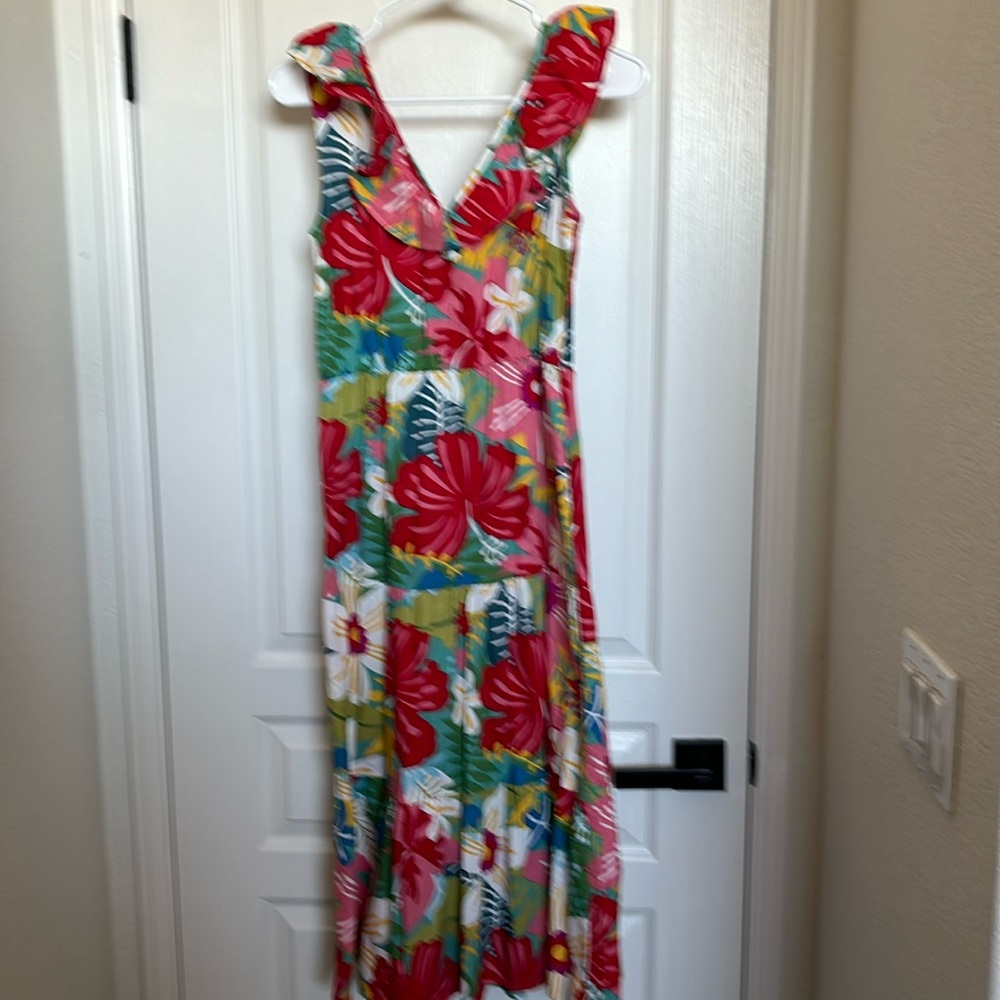 Sugar Lips size medium midi length tropical print dress.